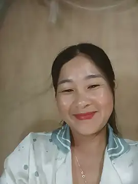 Snapshot of Dunk-namic chatting on 06-18-26, 02:44 Dunk-namic online show from 06-18-26, 02:44