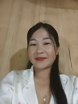 Snapshot of Dunk-namic chatting on 06-28-26, 10:38 Dunk-namic online show from 06-28-26, 10:38