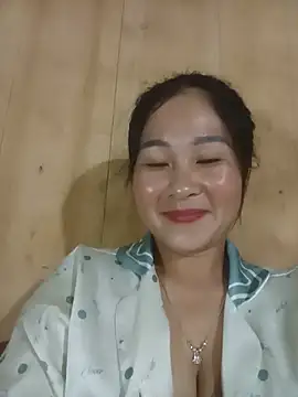 Snapshot of Dunk-namic chatting on 07-10-26, 03:23 Dunk-namic online show from 07-10-26, 03:23