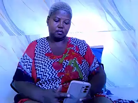 treasure hunny online show from 02-20-26, 06:48