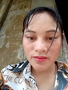 Snapshot of Momo-biki chatting on 07-03-26, 03:13 Momo-biki online show from 07-03-26, 03:13