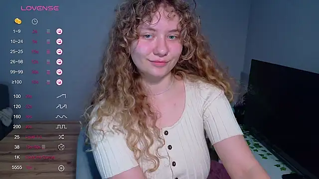 Snapshot of Milounee chatting on 06-01-26, 10:53 Milounee online show from 06-01-26, 10:53
