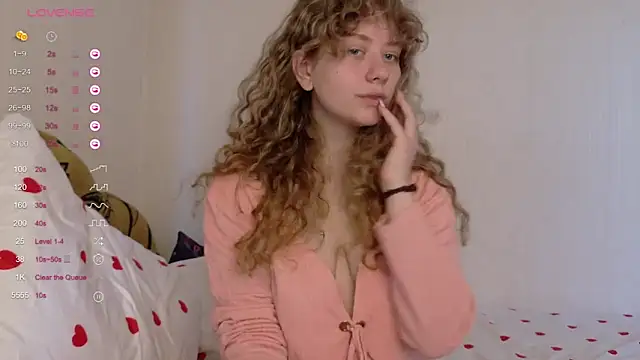 Snapshot of Milounee chatting on 03-13-26, 09:47 Milounee online show from 03-13-26, 09:47