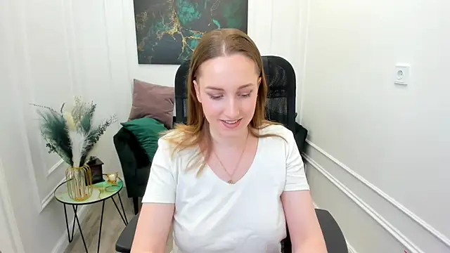 Snapshot of CaseyTerini chatting on 06-05-26, 03:55 CaseyTerini online show from 06-05-26, 03:55