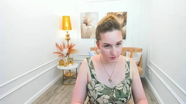 Snapshot of CaseyTerini chatting on 05-25-26, 11:20 CaseyTerini online show from 05-25-26, 11:20