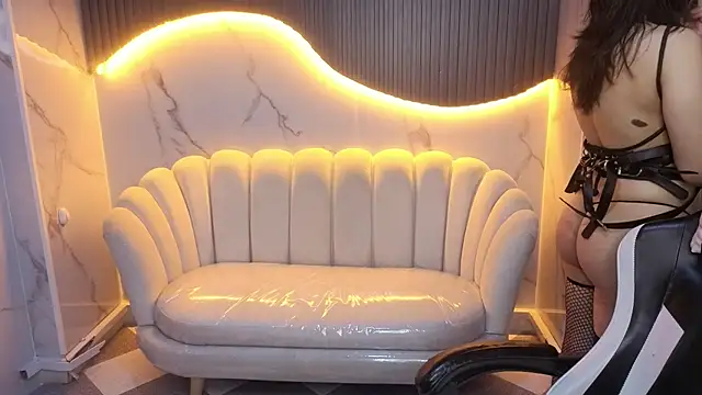 Valerie moon b online show from 02-28-26, 01:22