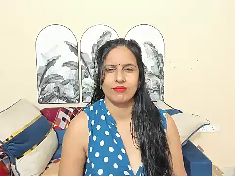 sara conorr online show from 04-16-26, 05:08