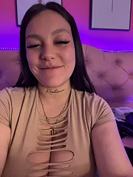 Snapshot of Miia__Taylor chatting on 06-27-26, 03:12 Miia Taylor online show from 06-27-26, 03:12
