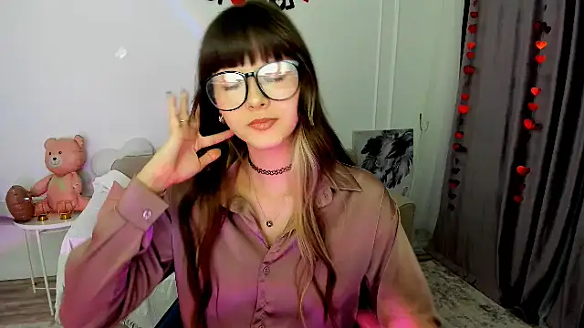 Snapshot of GentleTeas chatting on 02-18-26, 07:32 GentleTeas online show from 02-18-26, 07:32