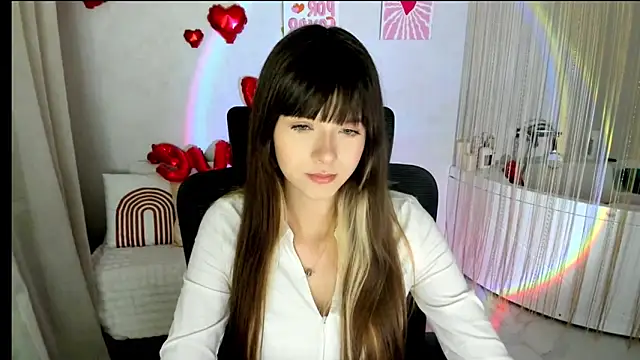 Snapshot of GentleTeas chatting on 02-13-26, 11:32 GentleTeas online show from 02-13-26, 11:32