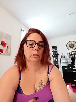 pulpeuse64 online show from 03-08-26, 12:41