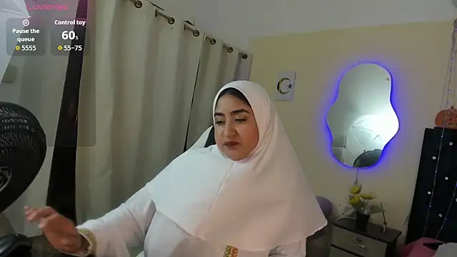 SamiraAwada online show from 04-09-26, 07:09