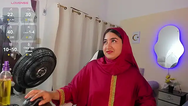 SamiraAwada online show from 04-10-26, 07:10