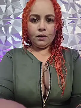 Snapshot of BarbaraSoul chatting on 04-17-26, 11:13 BarbaraSoul online show from 04-17-26, 11:13