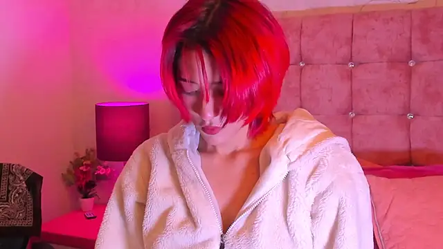 MiaaBlake  online show from 03-25-26, 06:51