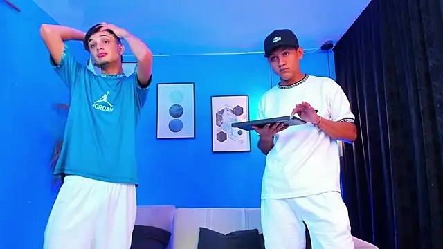 Snapshot of KingOfHeavens_2 chatting on 02-21-26, 03:30 KingOfHeavens 2 online show from 02-21-26, 03:30