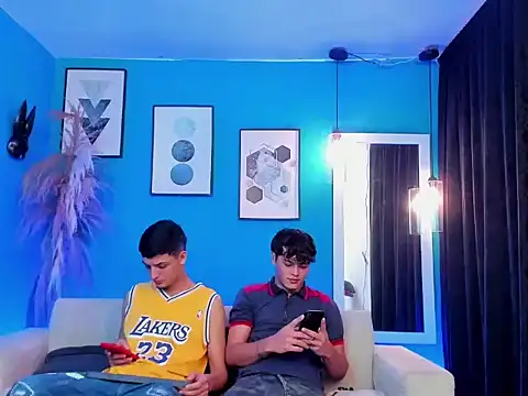 Snapshot of KingOfHeavens_2 chatting on 02-05-26, 01:12 KingOfHeavens 2 online show from 02-05-26, 01:12