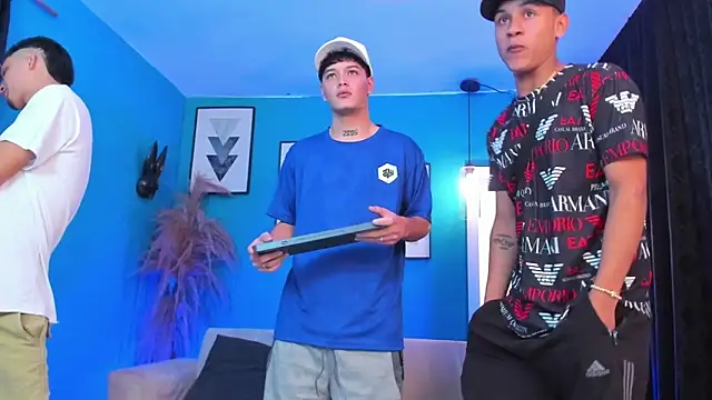 Snapshot of KingOfHeavens_2 chatting on 03-02-26, 09:33 KingOfHeavens 2 online show from 03-02-26, 09:33