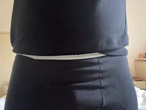 malcolm2334 online show from 04-04-26, 12:56