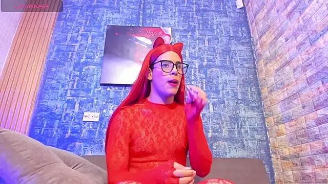 Snapshot of scarlettqueenx chatting on 02-21-26, 08:44 scarlettqueenx online show from 02-21-26, 08:44