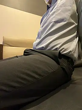 yuuuuusuke00 online show from 02-09-26, 01:03