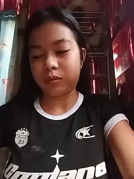 Snapshot of Heavens_night04 chatting on 02-08-26, 11:35 Heavens night04 online show from 02-08-26, 11:35