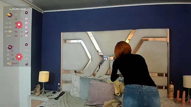 Sara Evaanns online show from 05-02-26, 12:21