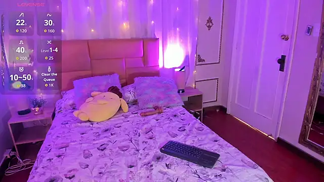 LiaLovet online show from 04-03-26, 01:06