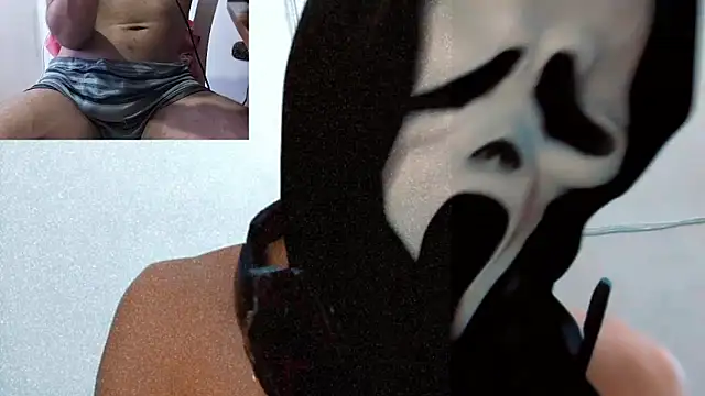 Snapshot of Evansx7 chatting on 03-22-26, 04:05 Evansx7 online show from 03-22-26, 04:05