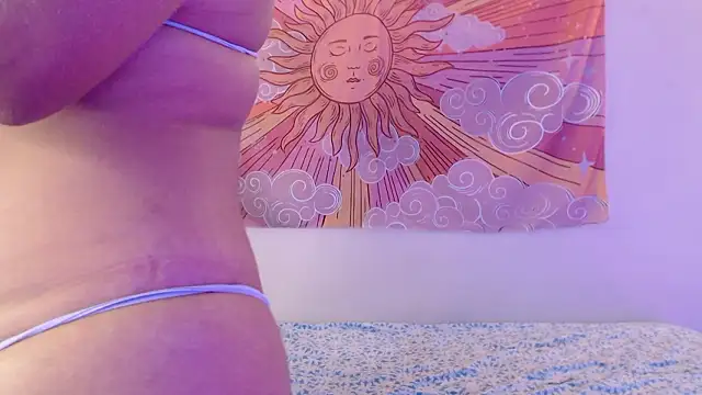 Snapshot of Eimy_star chatting on 02-19-26, 12:07 Eimy star online show from 02-19-26, 12:07