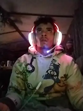 Snapshot of spooky425hd chatting on 02-25-26, 08:03 spooky425hd online show from 02-25-26, 08:03