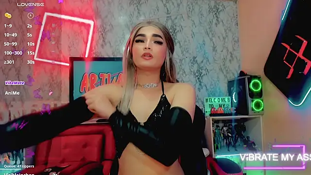 isabella vogue online show from 02-11-26, 07:47