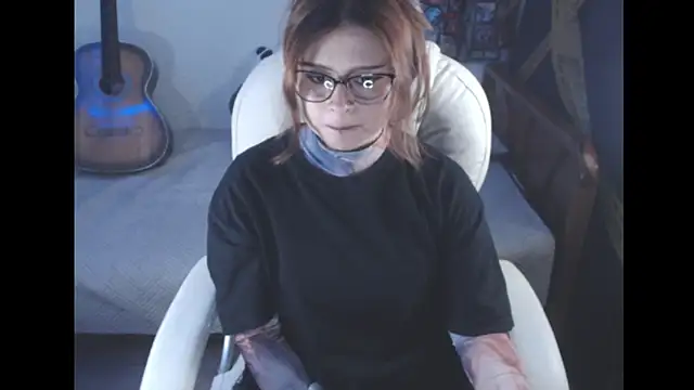 Snapshot of Lametaleralatina chatting on 06-15-26, 04:28 Lametaleralatina online show from 06-15-26, 04:28