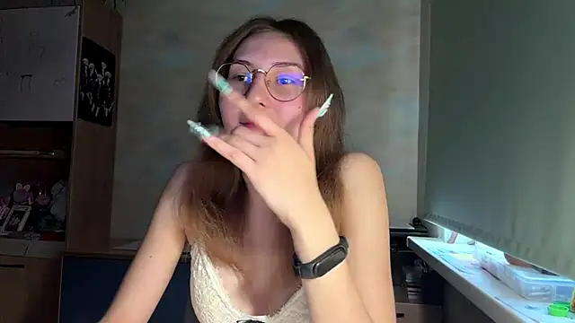 Miaaa Moon online show from 06-09-26, 04:30
