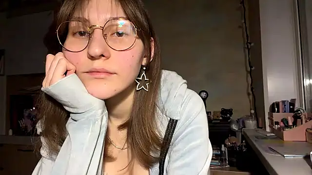 Snapshot of Miaaa_Moon chatting on 02-03-26, 02:22 Miaaa Moon online show from 02-03-26, 02:22