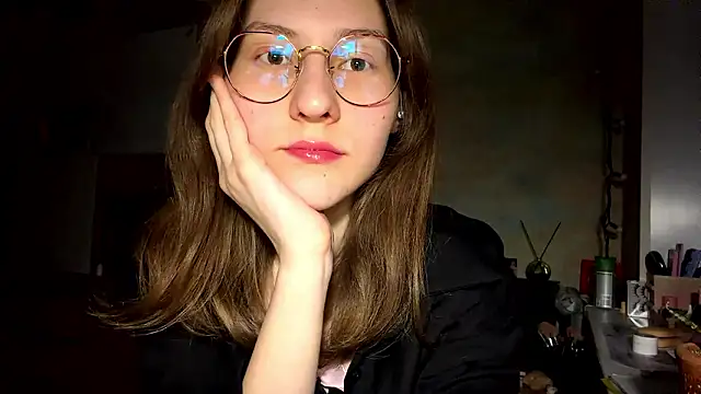 Miaaa Moon online show from 03-17-26, 04:21