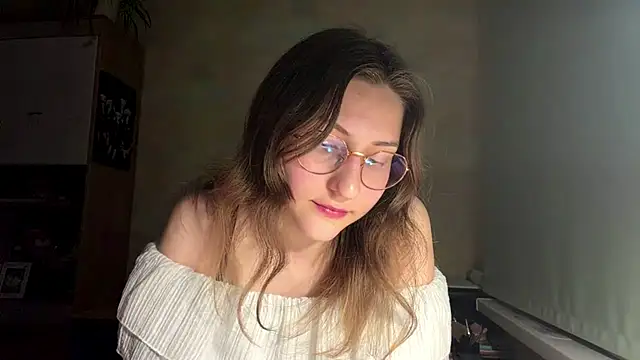 Miaaa Moon online show from 05-31-26, 07:47
