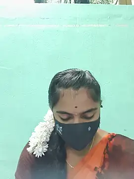 Snapshot of Tamil_Hot_Shana chatting on 06-05-26, 03:11 Tamil Hot Shana online show from 06-05-26, 03:11