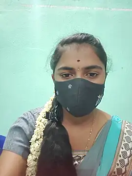 Snapshot of Tamil_Hot_Shana chatting on 05-28-26, 05:30 Tamil Hot Shana online show from 05-28-26, 05:30