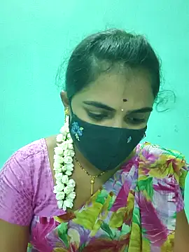 Snapshot of Tamil_Hot_Shana chatting on 05-07-26, 03:00 Tamil Hot Shana online show from 05-07-26, 03:00