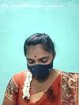 Snapshot of Tamil_Hot_Shana chatting on 05-04-26, 05:27 Tamil Hot Shana online show from 05-04-26, 05:27