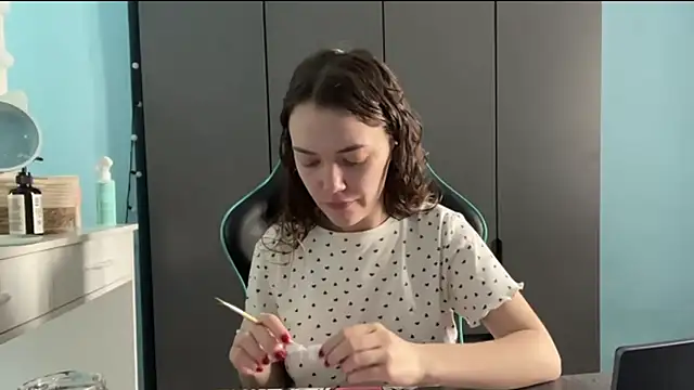 Snapshot of AndreeMerryman chatting on 02-18-26, 02:09 AndreeMerryman online show from 02-18-26, 02:09