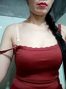 Snapshot of Vyvvyy69 chatting on 07-04-26, 10:21 Vyvvyy69 online show from 07-04-26, 10:21