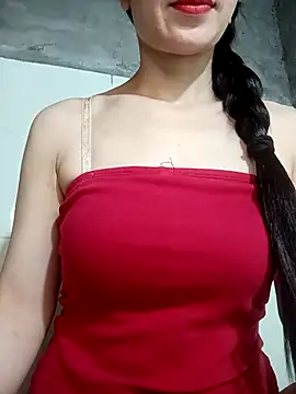 Snapshot of Vyvvyy69 chatting on 06-18-26, 12:10 Vyvvyy69 online show from 06-18-26, 12:10