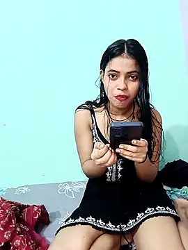 Snapshot of 18_year_old_girl chatting on 04-25-26, 04:04 18 year old girl online show from 04-25-26, 04:04