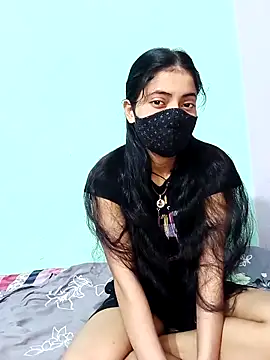 Snapshot of 18_year_old_girl chatting on 05-08-26, 03:21 18 year old girl online show from 05-08-26, 03:21