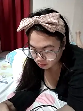 Zyramae 25 online show from 03-14-26, 05:19