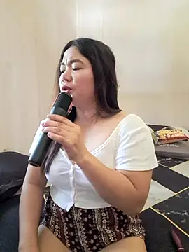 Zyramae 25 online show from 04-16-26, 05:08