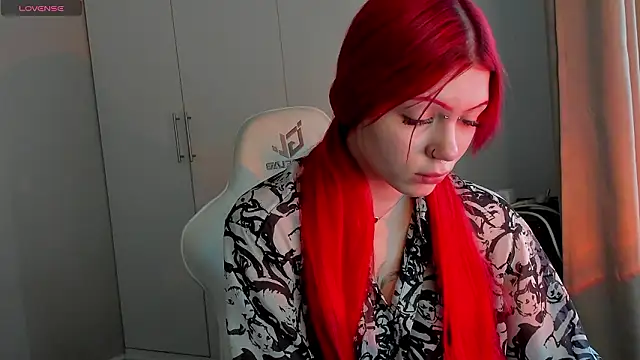 Leah Castro online show from 02-27-26, 05:07