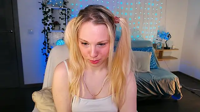 Betty Vega online show from 02-06-26, 03:57